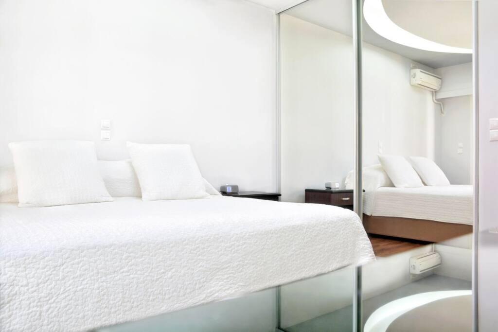Luxury At Its Best Beach Condo In Palaio Faliro Athen Eksteriør bilde