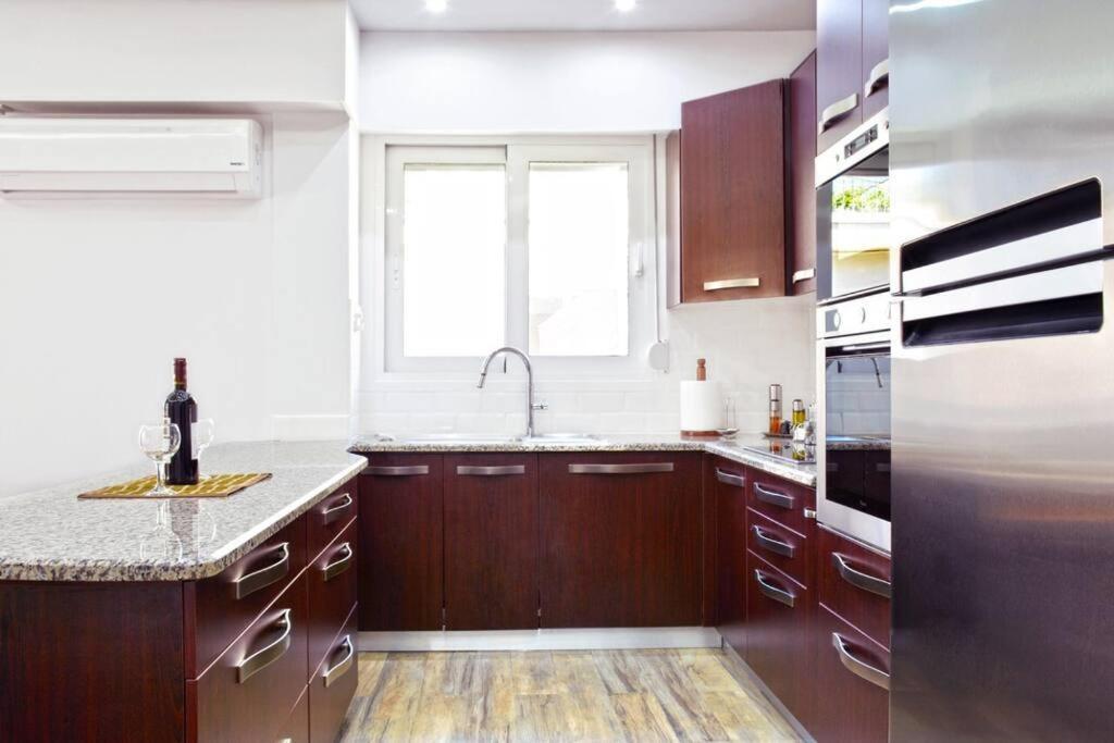 Luxury At Its Best Beach Condo In Palaio Faliro Athen Eksteriør bilde