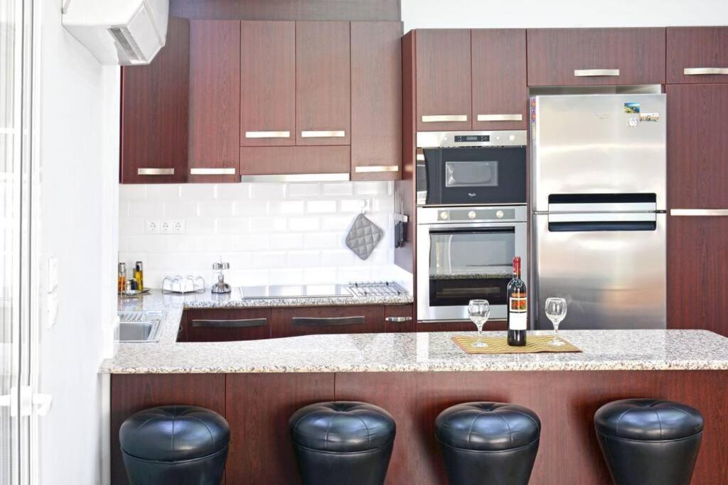 Luxury At Its Best Beach Condo In Palaio Faliro Athen Eksteriør bilde